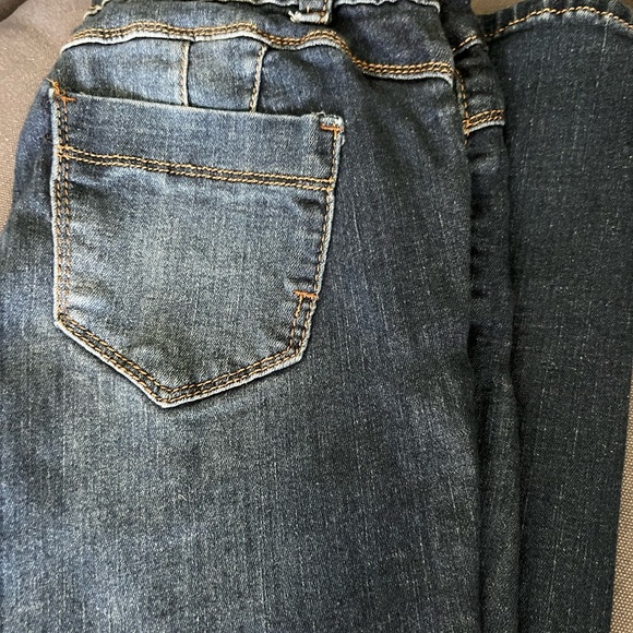 Blue Republic Jeans Size 9 these lift the bottom and have a great ripped look. - Picture 5 of 5